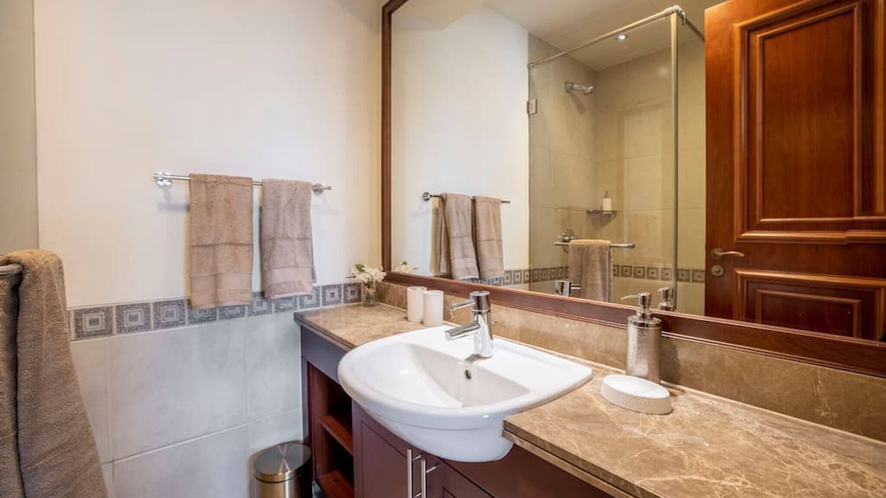 Photo of Bathroom in Palm Jumeirah