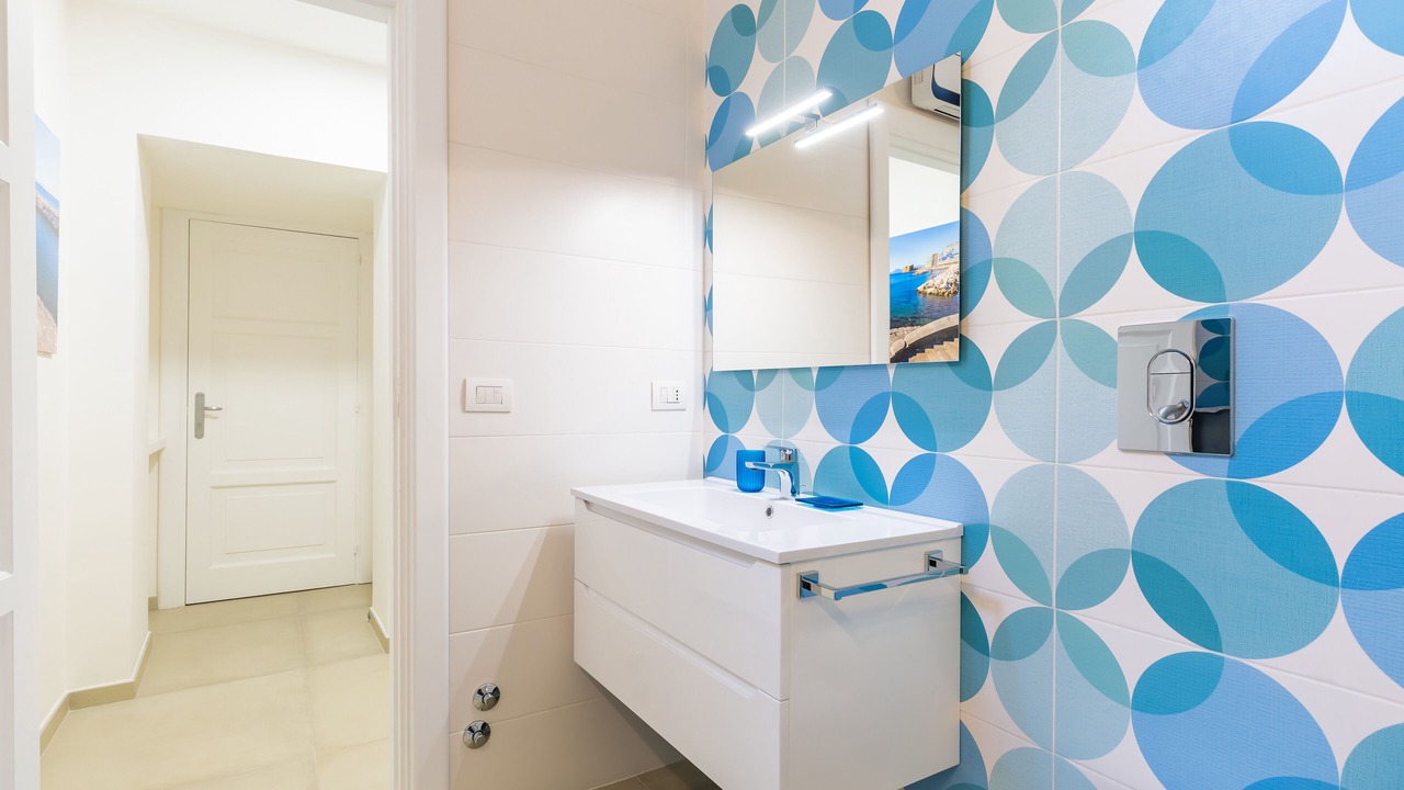 Photo of Bathroom in Chiaia