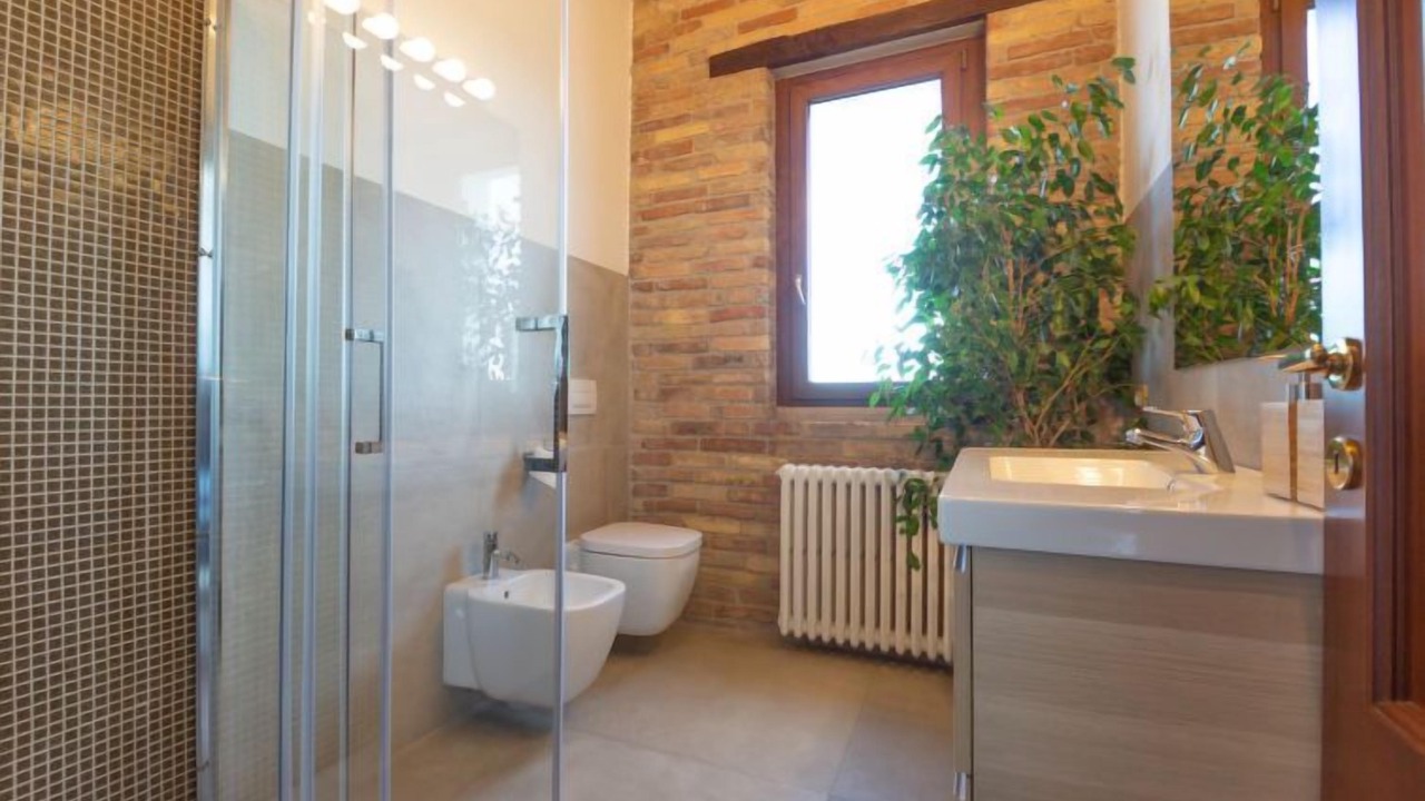Photo of Bathroom in Collecorvino