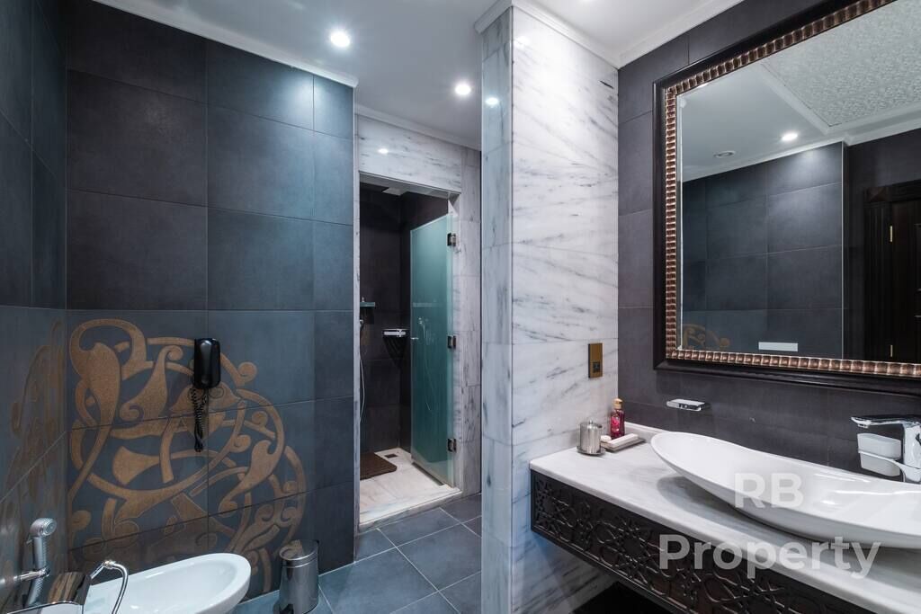 Photo of Bathroom in Palm Jumeirah