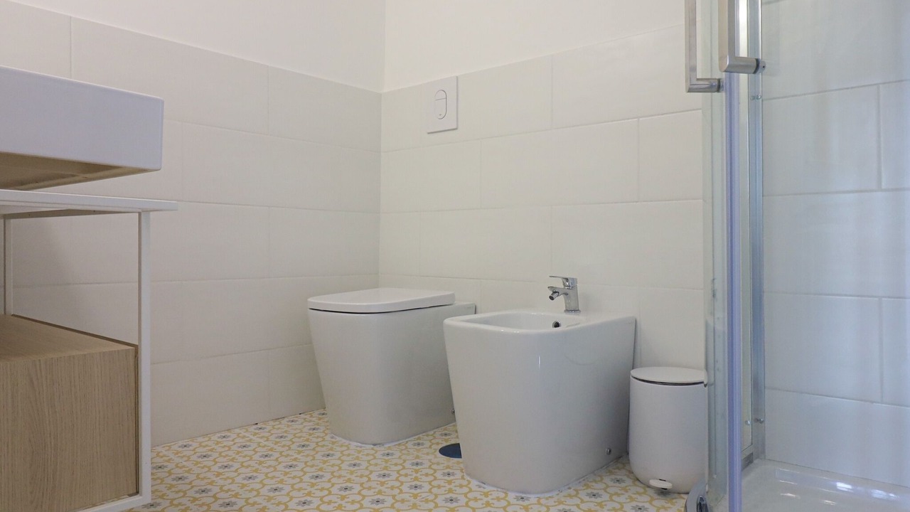 Photo of Bathroom in Naples