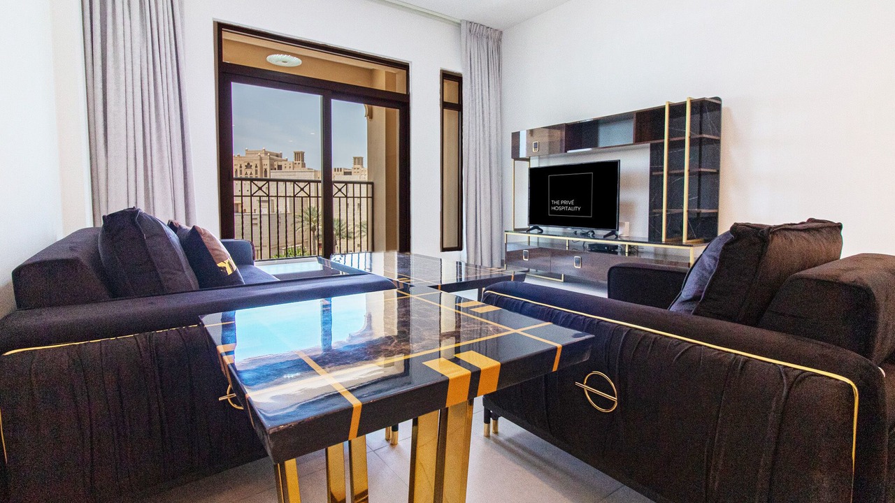 Photo of Livingroom in Umm Suqeim 3