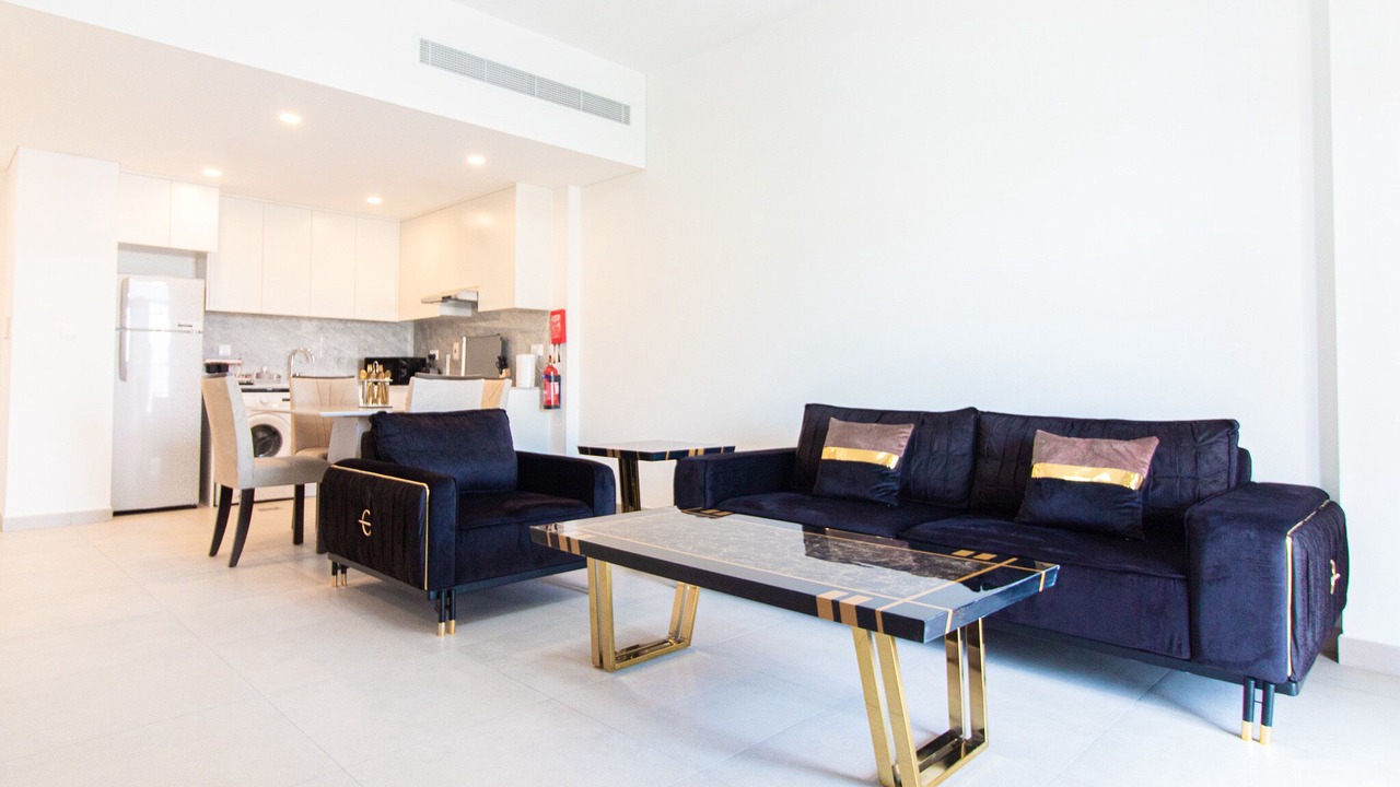 Photo of Livingroom in Umm Suqeim 3