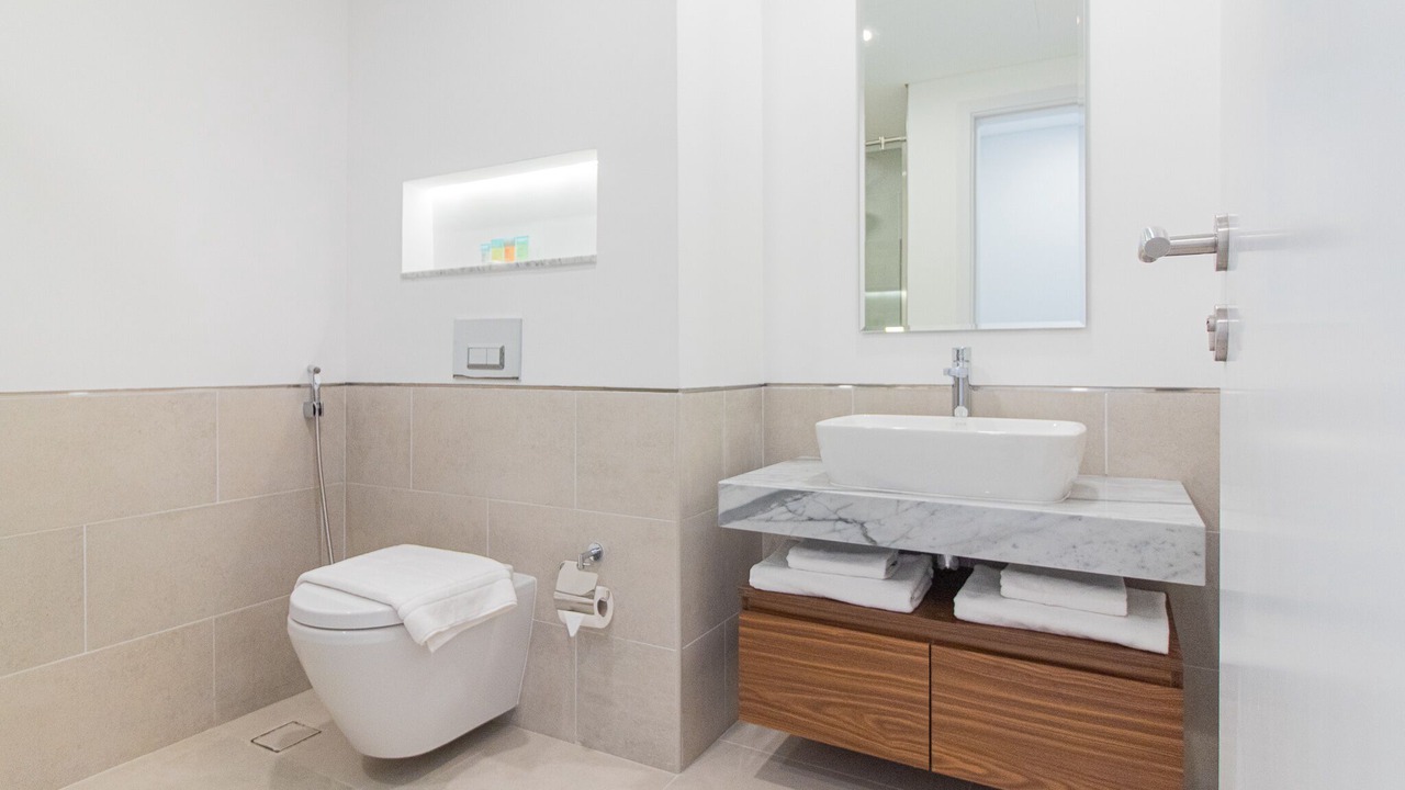 Photo of Bathroom in Umm Suqeim 3