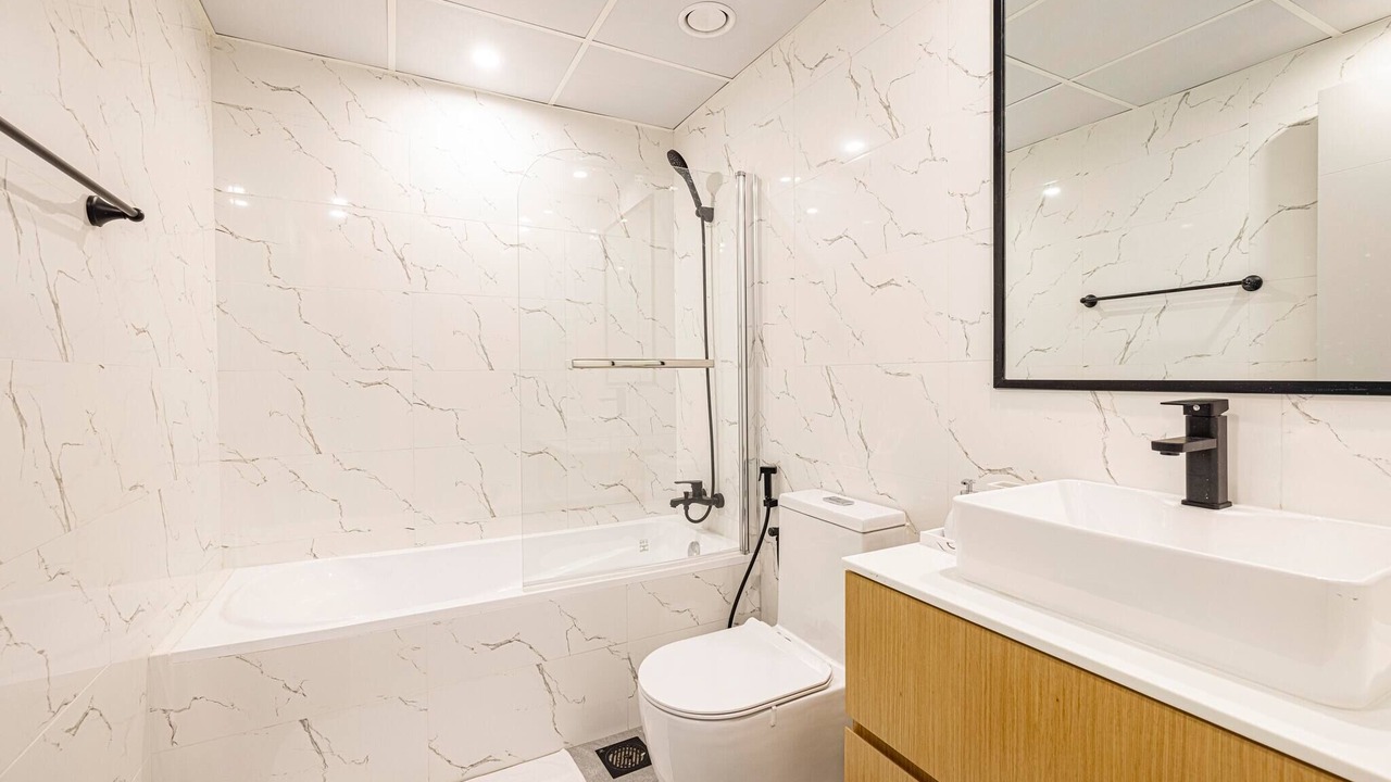 Photo of Bathroom in The Greens