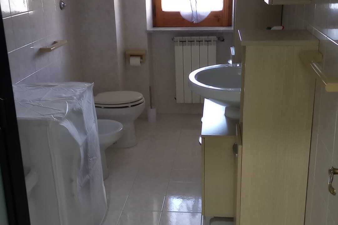 Photo of Bathroom in Eboli
