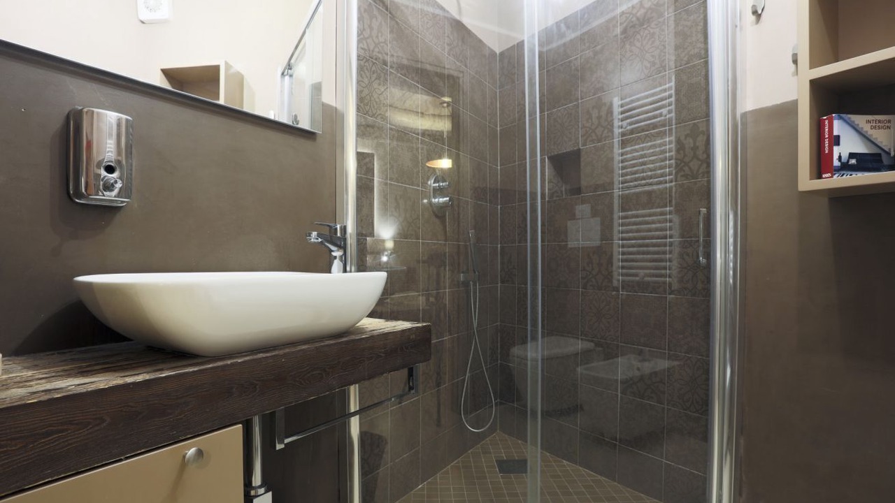 Photo of Bathroom in Naples City Centre