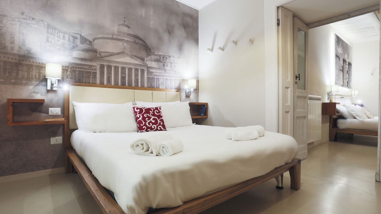 Photo of Bedroom in Naples City Centre