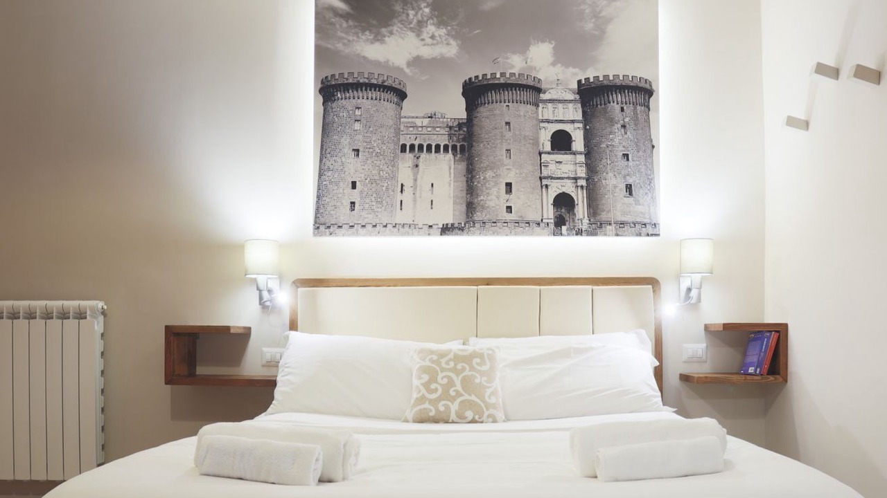 Photo of Bedroom in Naples City Centre