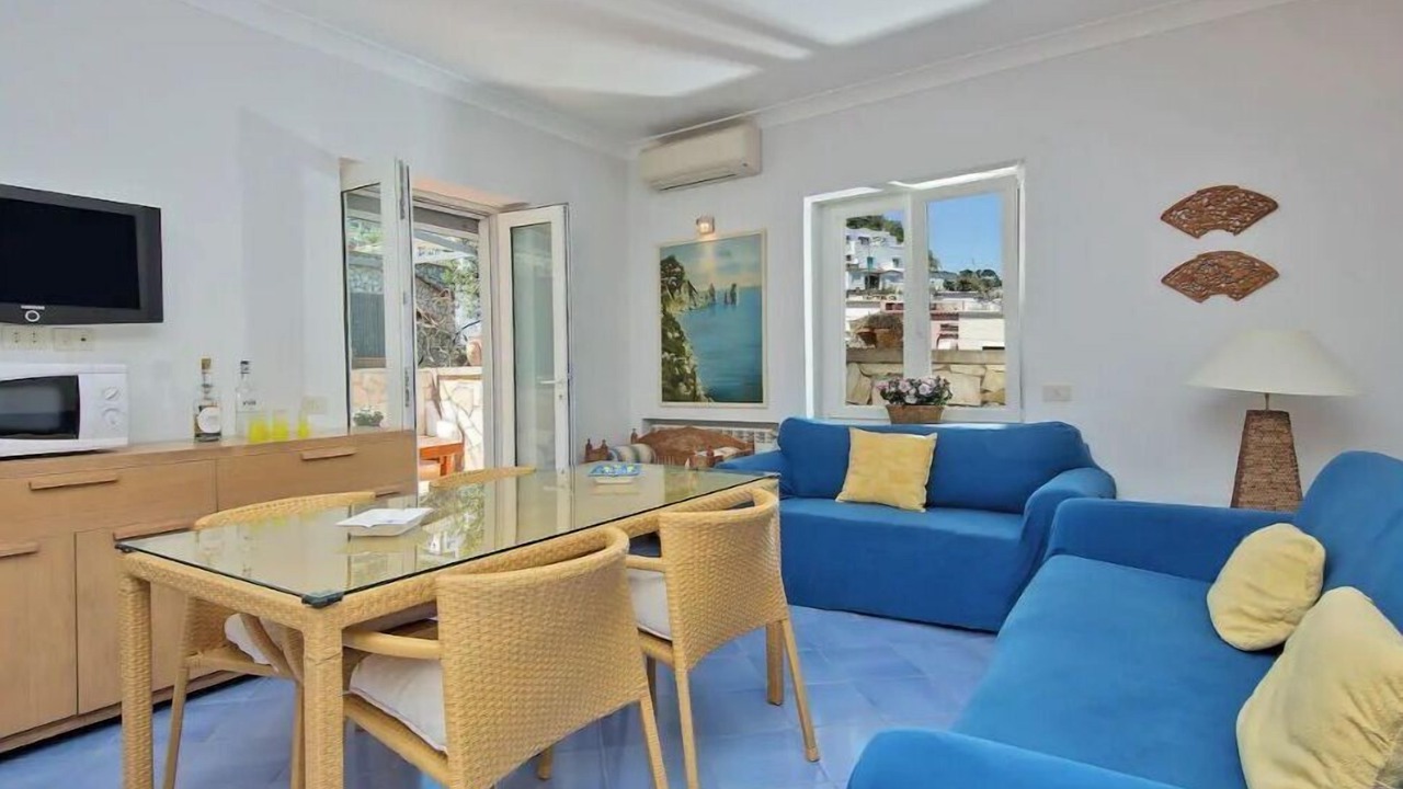 Photo of Livingroom in Marina Grande
