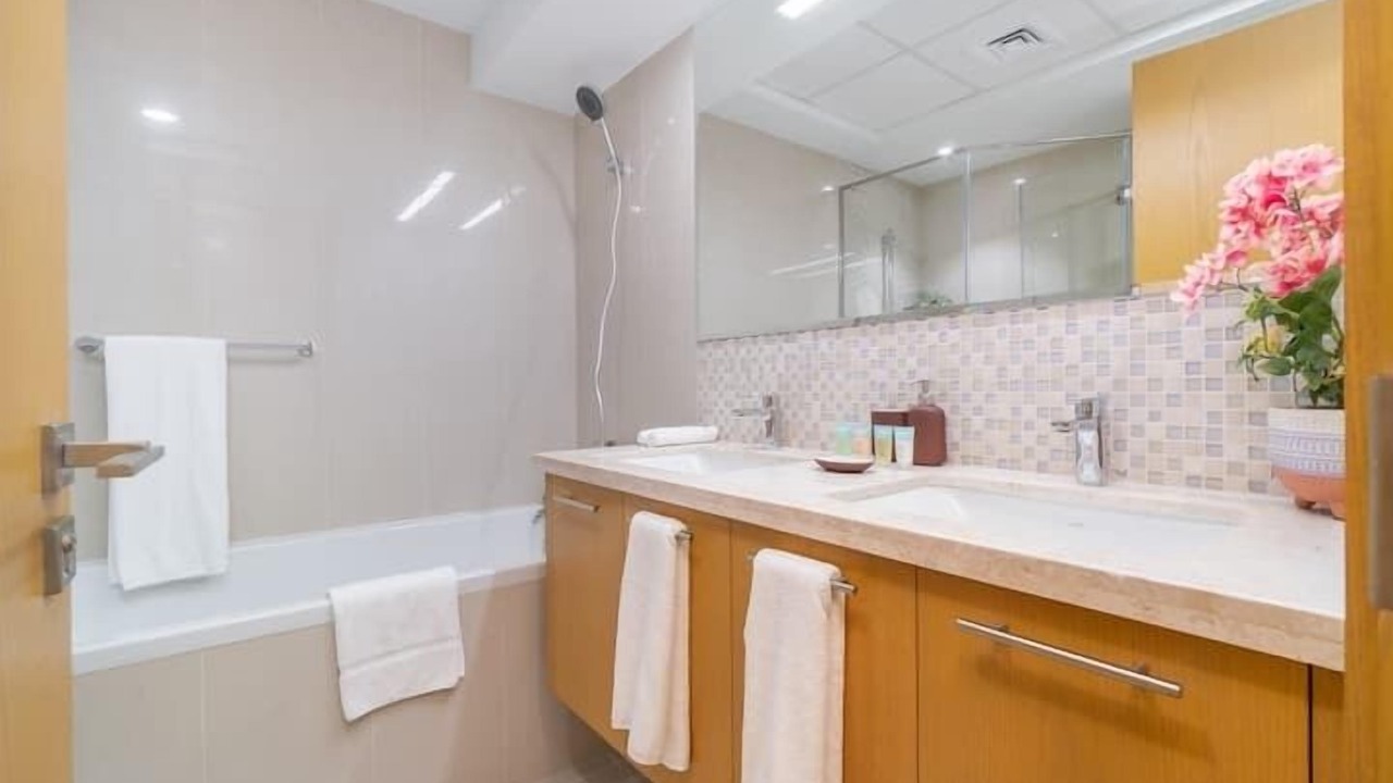 Photo of Bathroom in Al Barsha 1