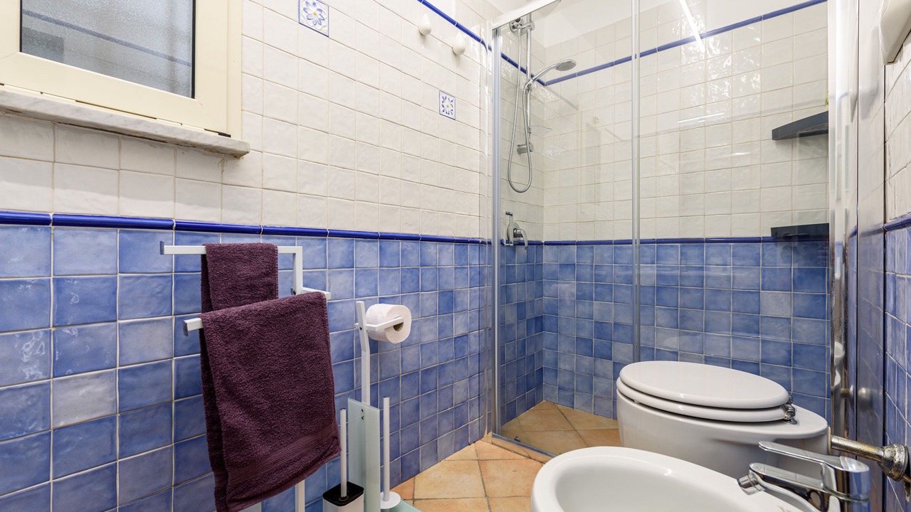 Photo of Bathroom in Pozzuoli