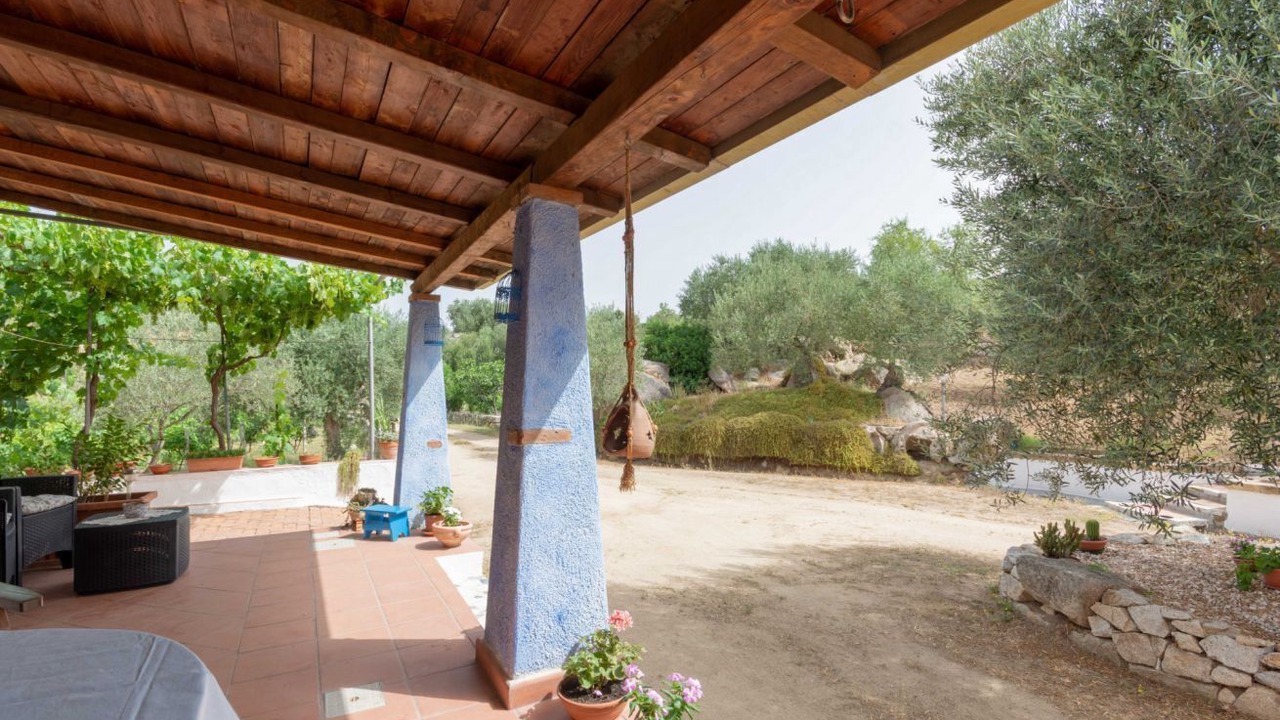 Photo of Patio Balcony in Oliena