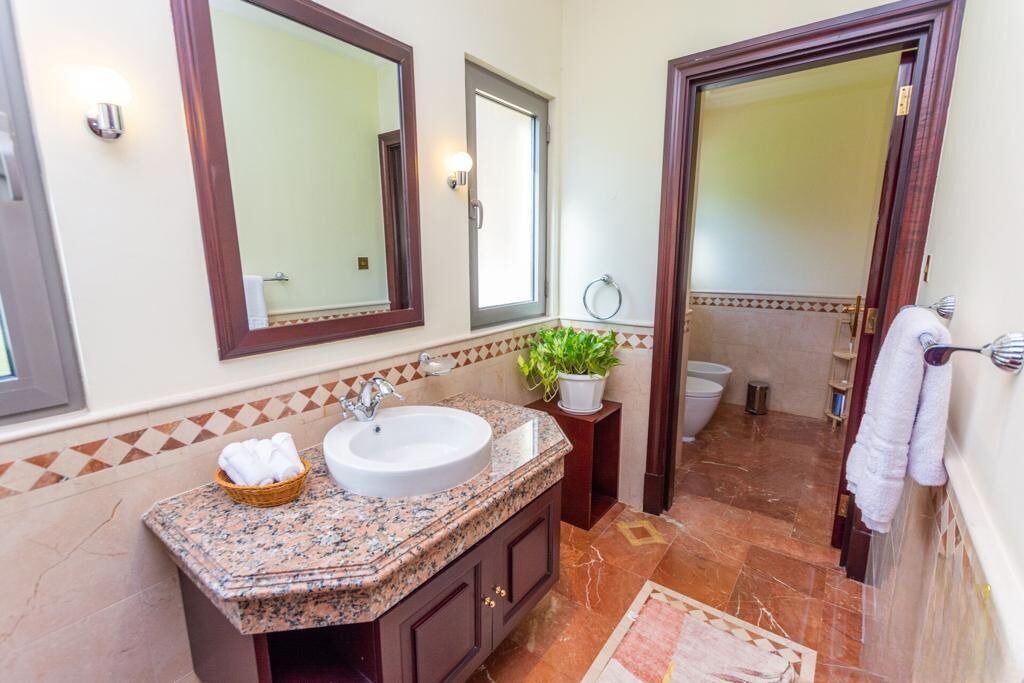 Photo of Bathroom in Palm Jumeirah