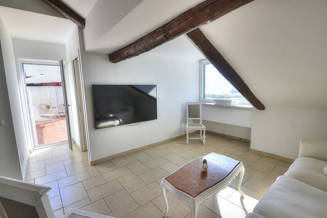 Photo of Livingroom in Portici