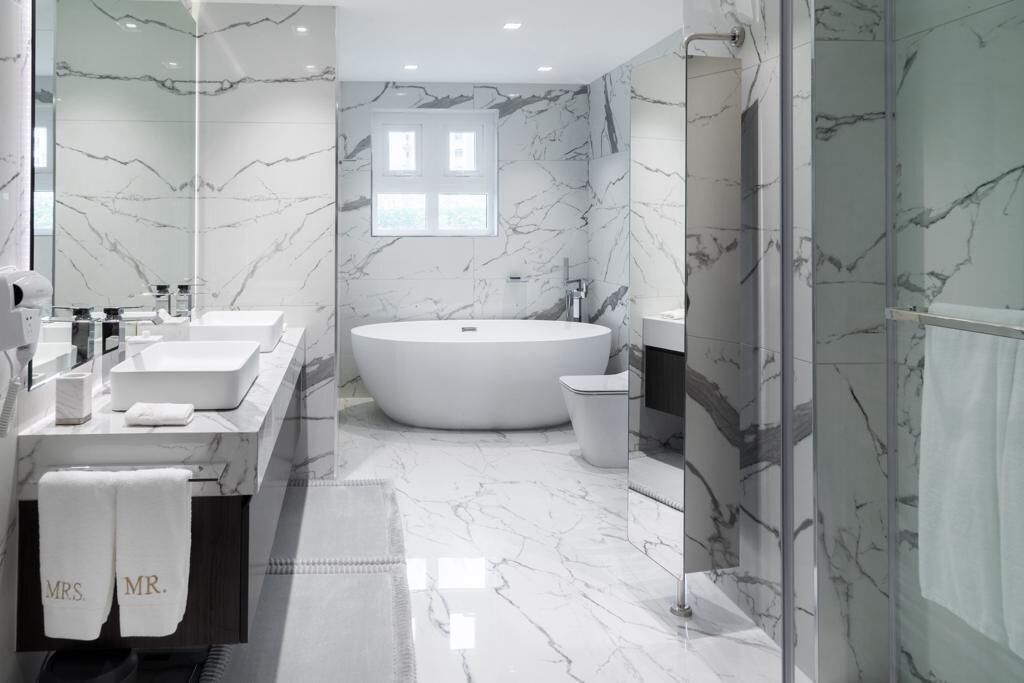 Photo of Bathroom in Palm Jebel Ali
