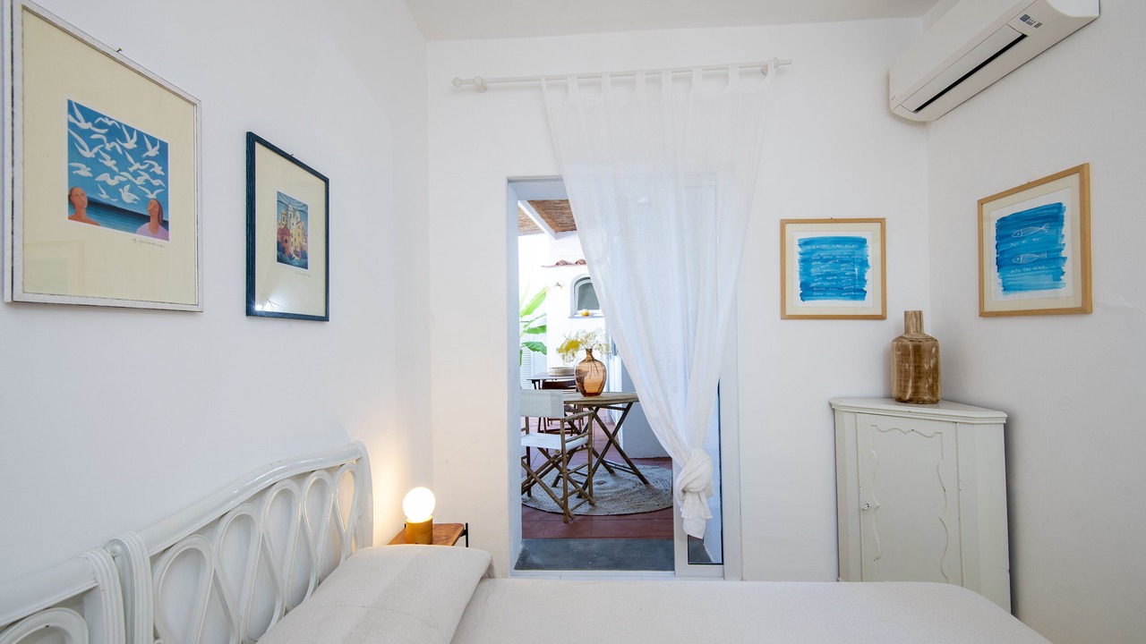 Photo of Bedroom in Ischia Porto