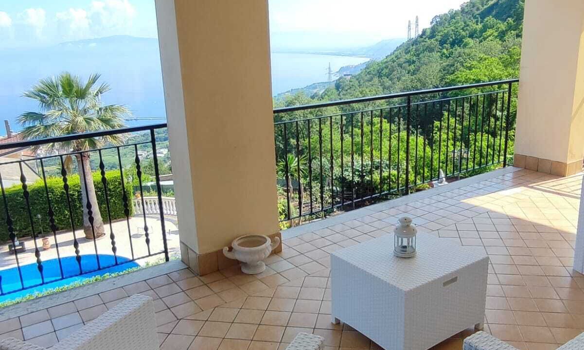 Photo of Patio Balcony in Vibo Valentia