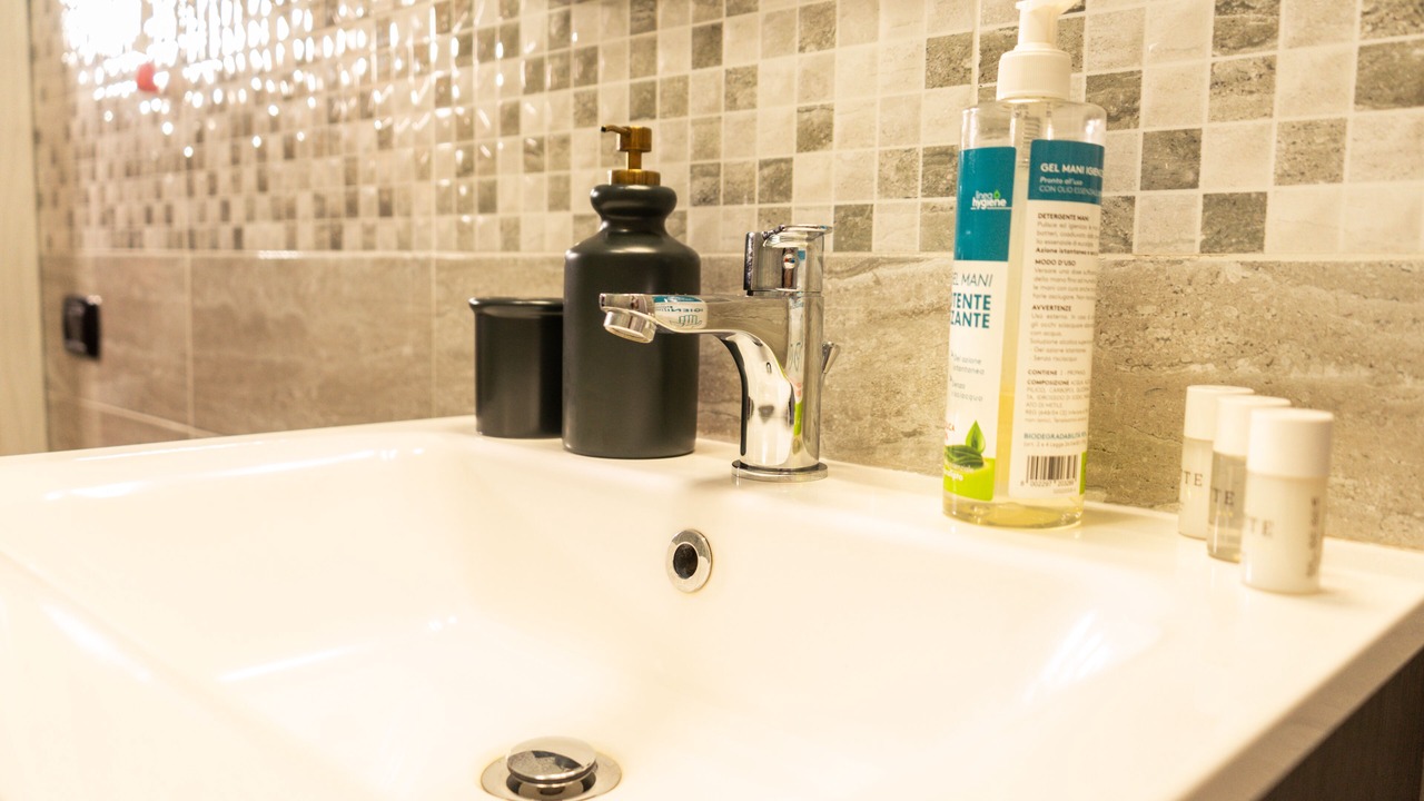 Photo of Bathroom in Cassino