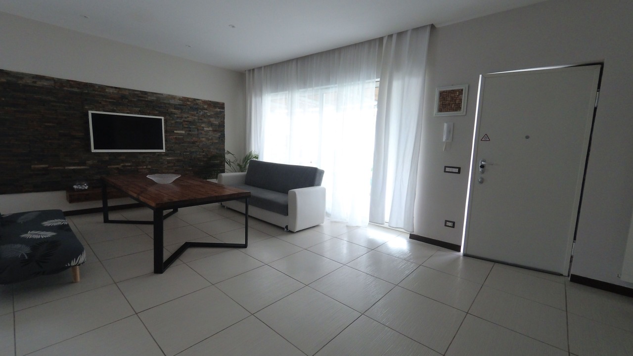 Photo of Livingroom in Pianura