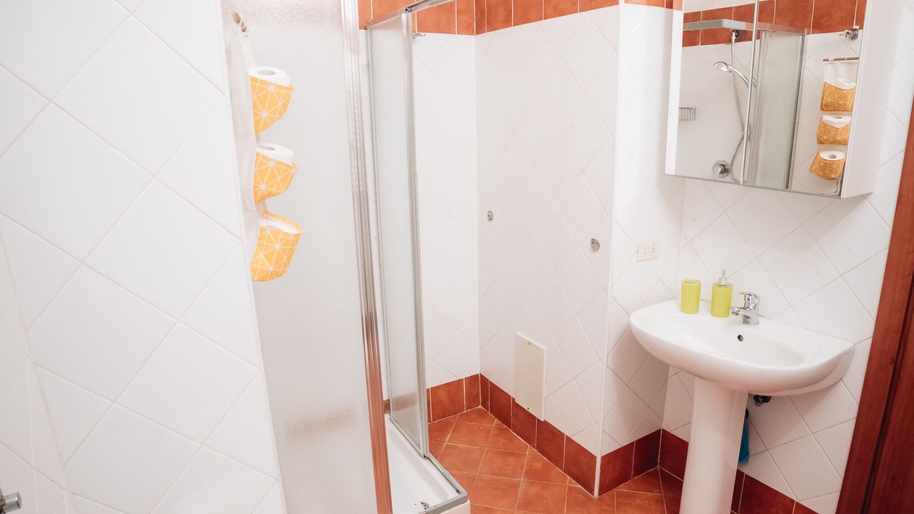 Photo of Bathroom in Arenella