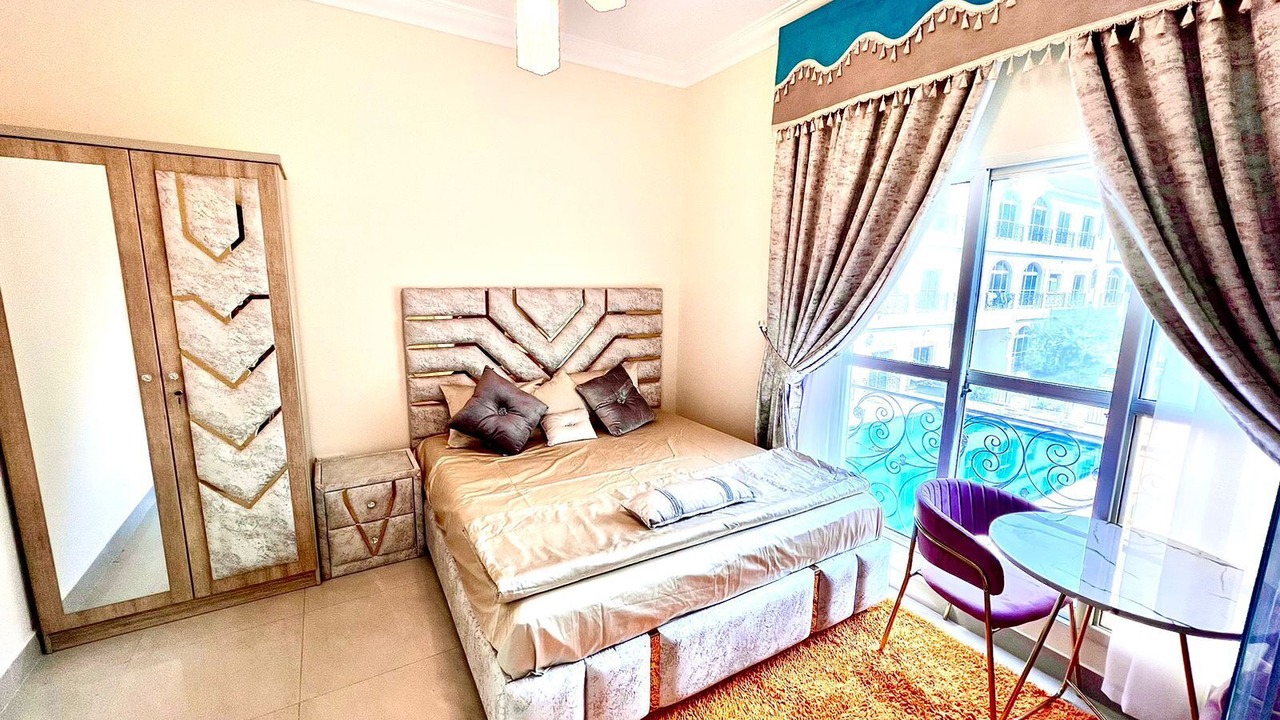 Photo of Bedroom in Mirdif