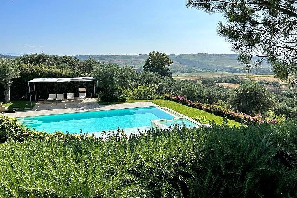 Photo of Outdoor in Amaroni