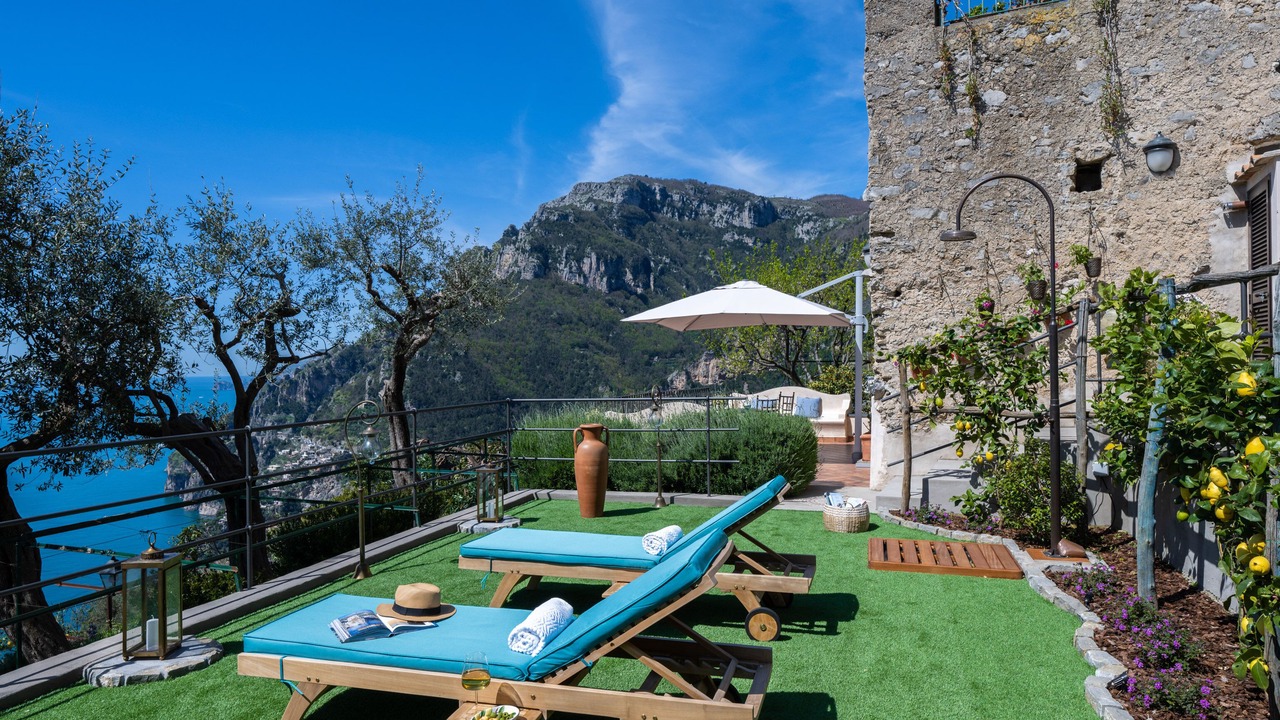 Photo of Patio Balcony in Montepertuso