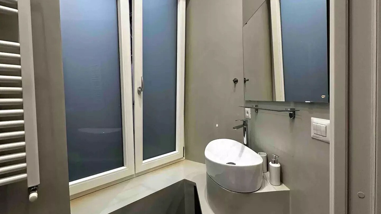 Photo of Bathroom in Quartieri Spagnoli