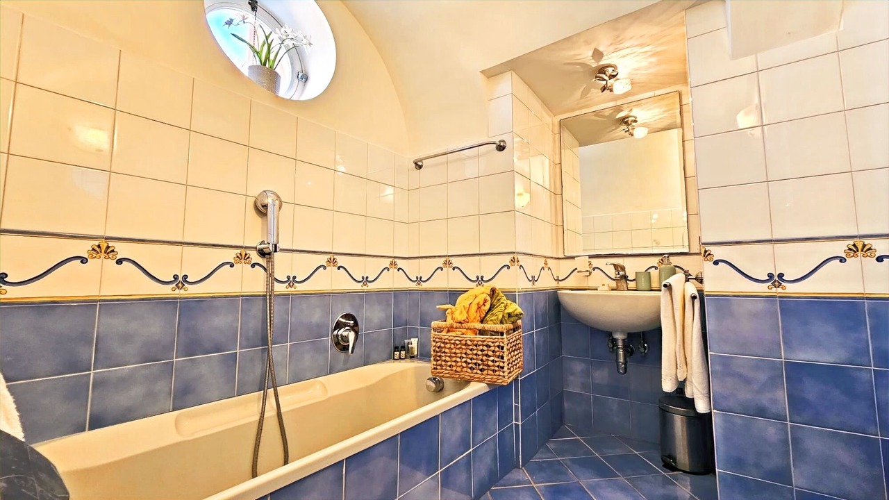 Photo of Bathroom in Marina Grande