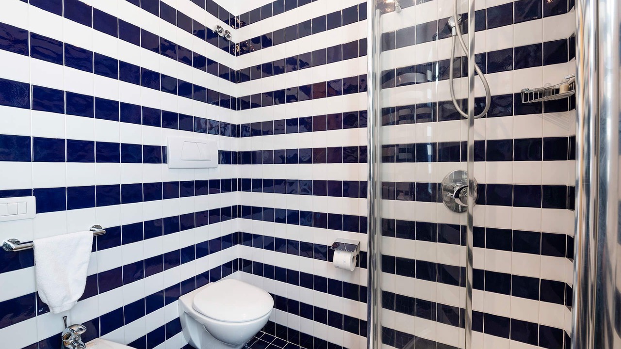 Photo of Bathroom in Sirenuse