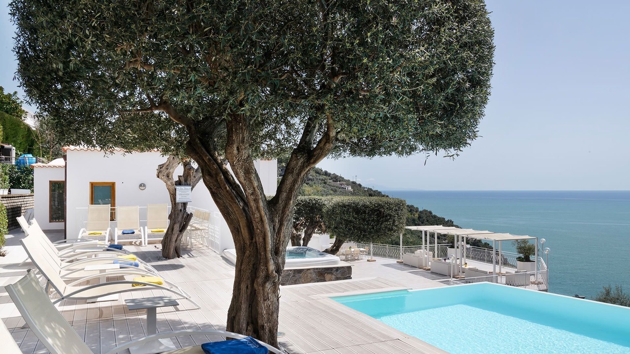 Photo of Outdoor in Sirenuse