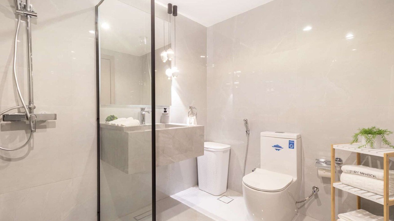 Photo of Bathroom in Palm Jumeirah
