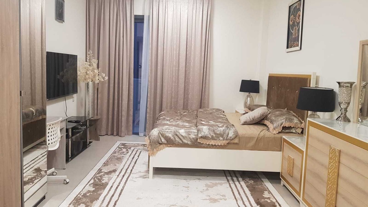 Photo of Bedroom in Mirdif