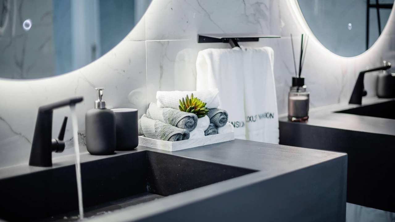 Photo of Bathroom in Palm Jumeirah