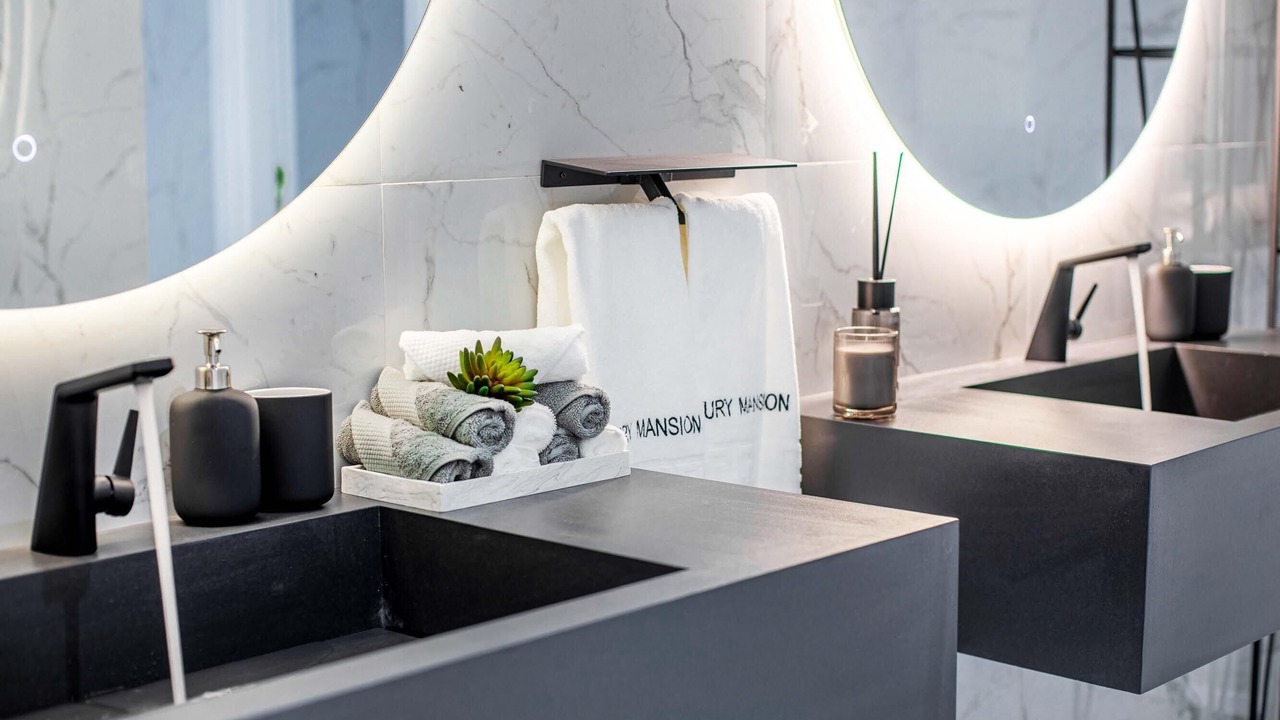 Photo of Bathroom in Palm Jumeirah