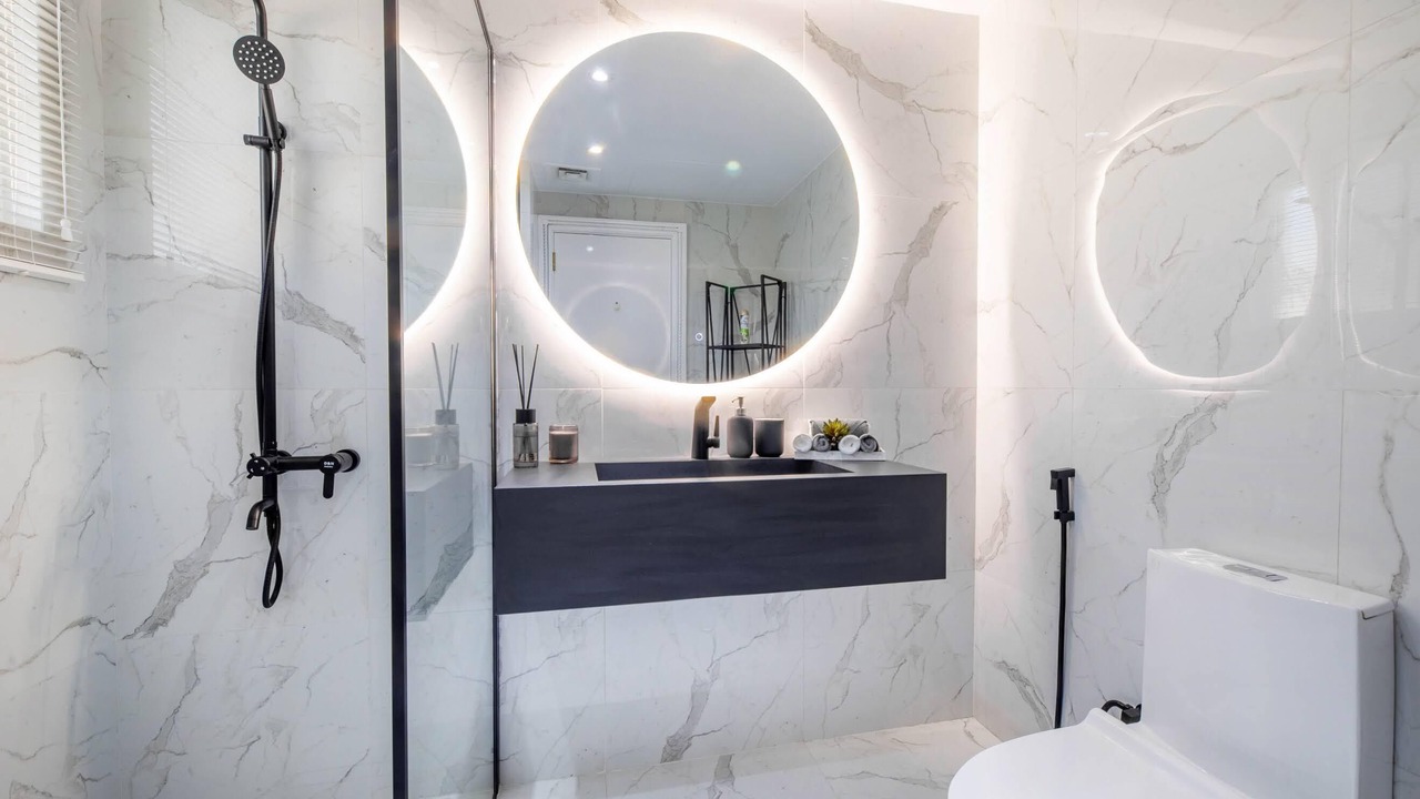 Photo of Bathroom in Palm Jumeirah
