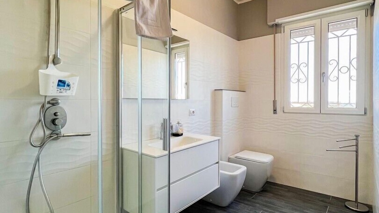 Photo of Bathroom in Petrizia