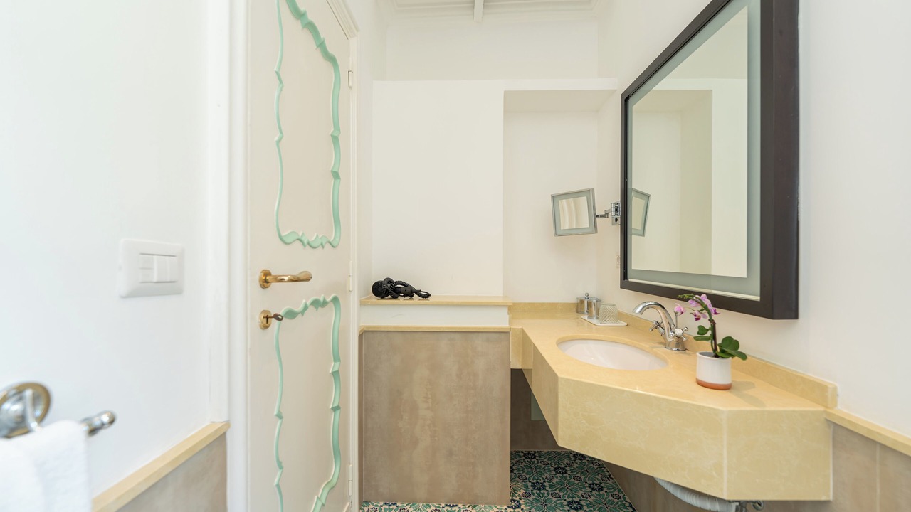 Photo of Bathroom in Capri