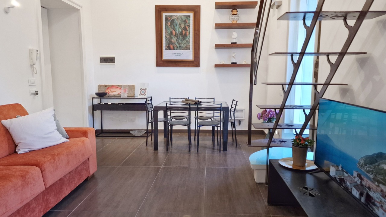 Photo of Livingroom in Meta