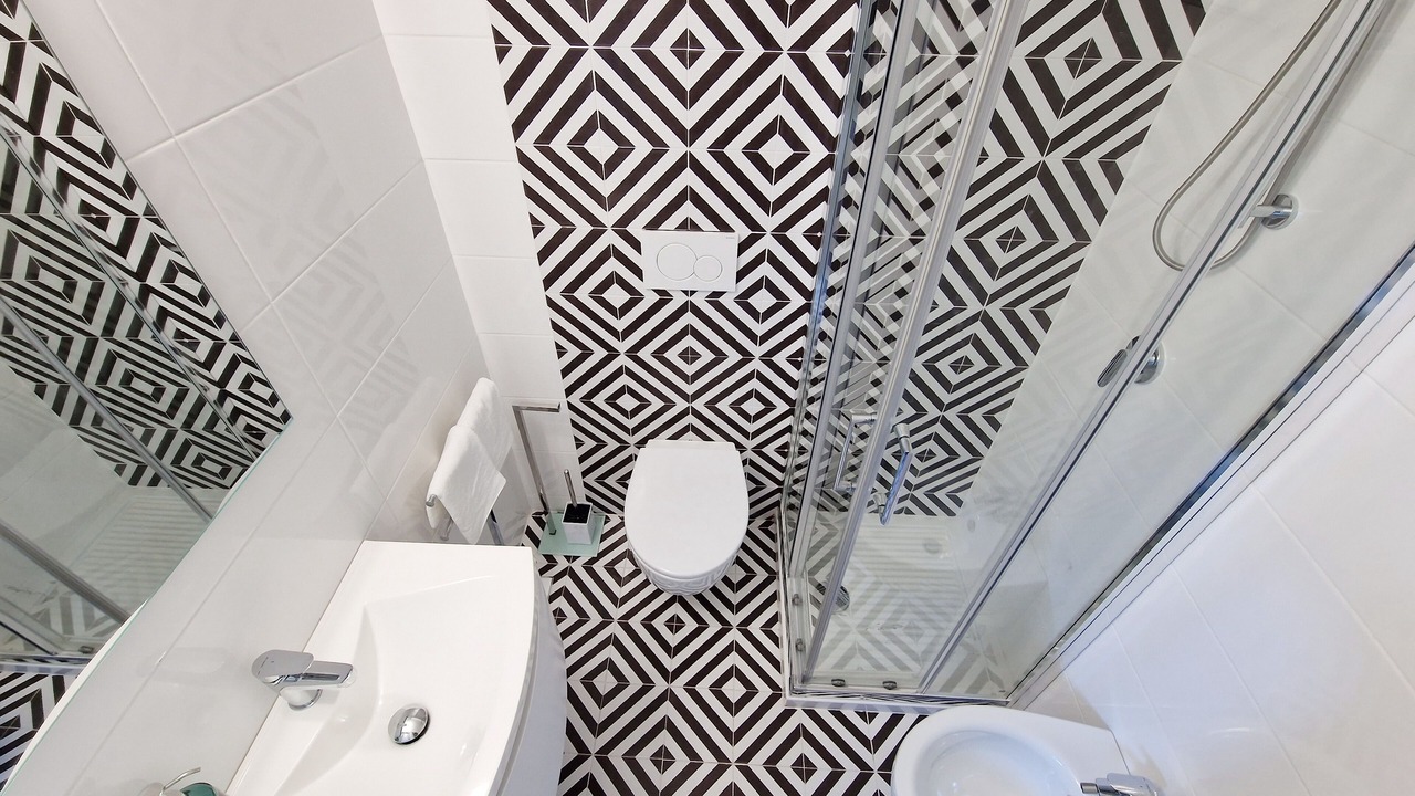 Photo of Bathroom in Meta