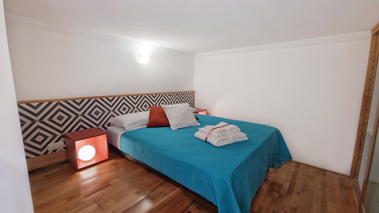 Photo of Bedroom in Meta