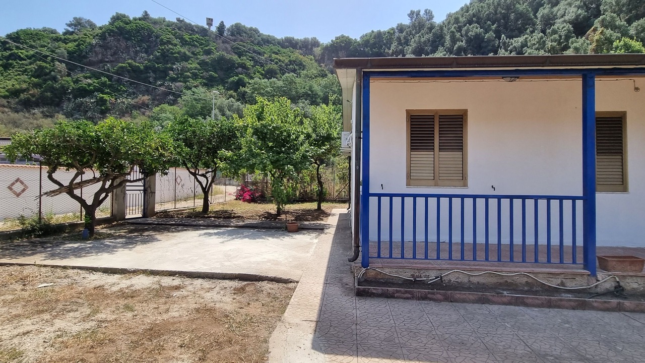Photo of Outdoor in Palmi