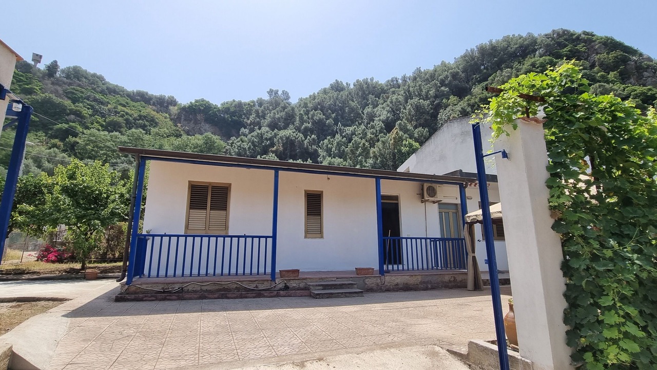 Photo of Outdoor in Palmi