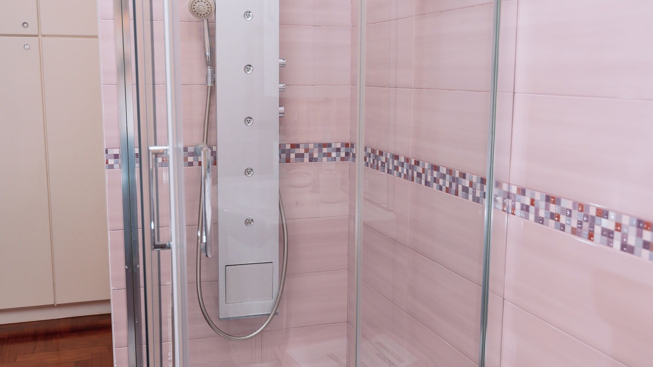 Photo of Bathroom in Arenella