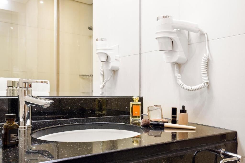Photo of Bathroom in Al Muraqqabat