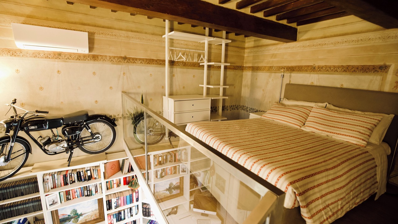 Photo of Bedroom in Arezzo