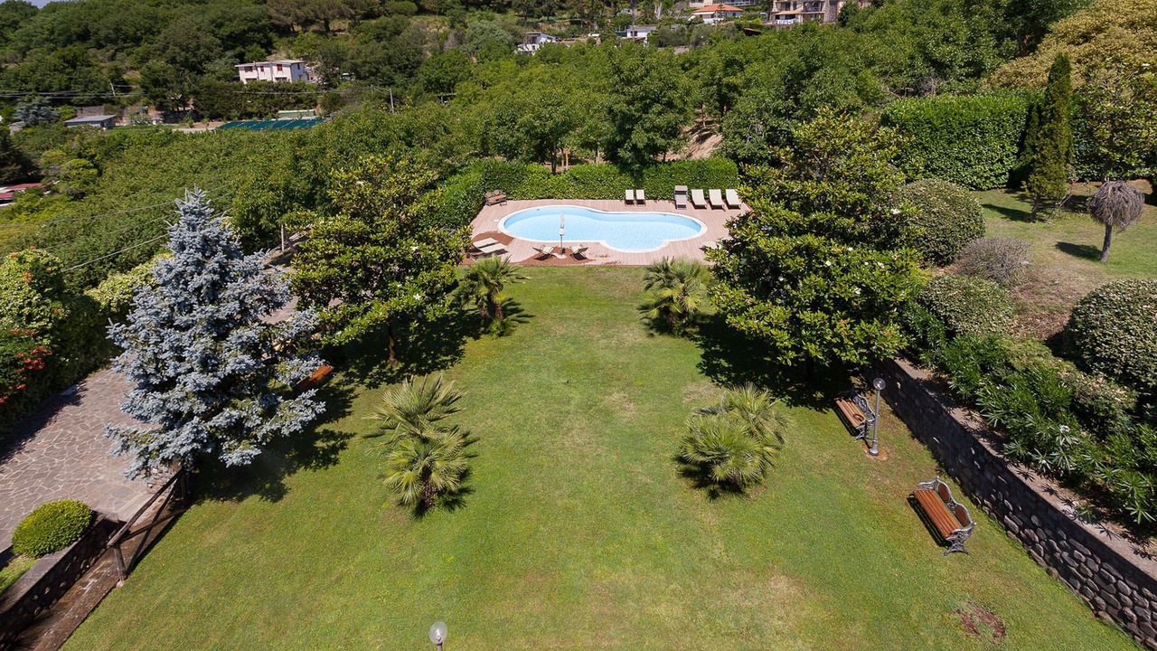 Photo of Outdoor in Sant'Agata sui Due Golfi