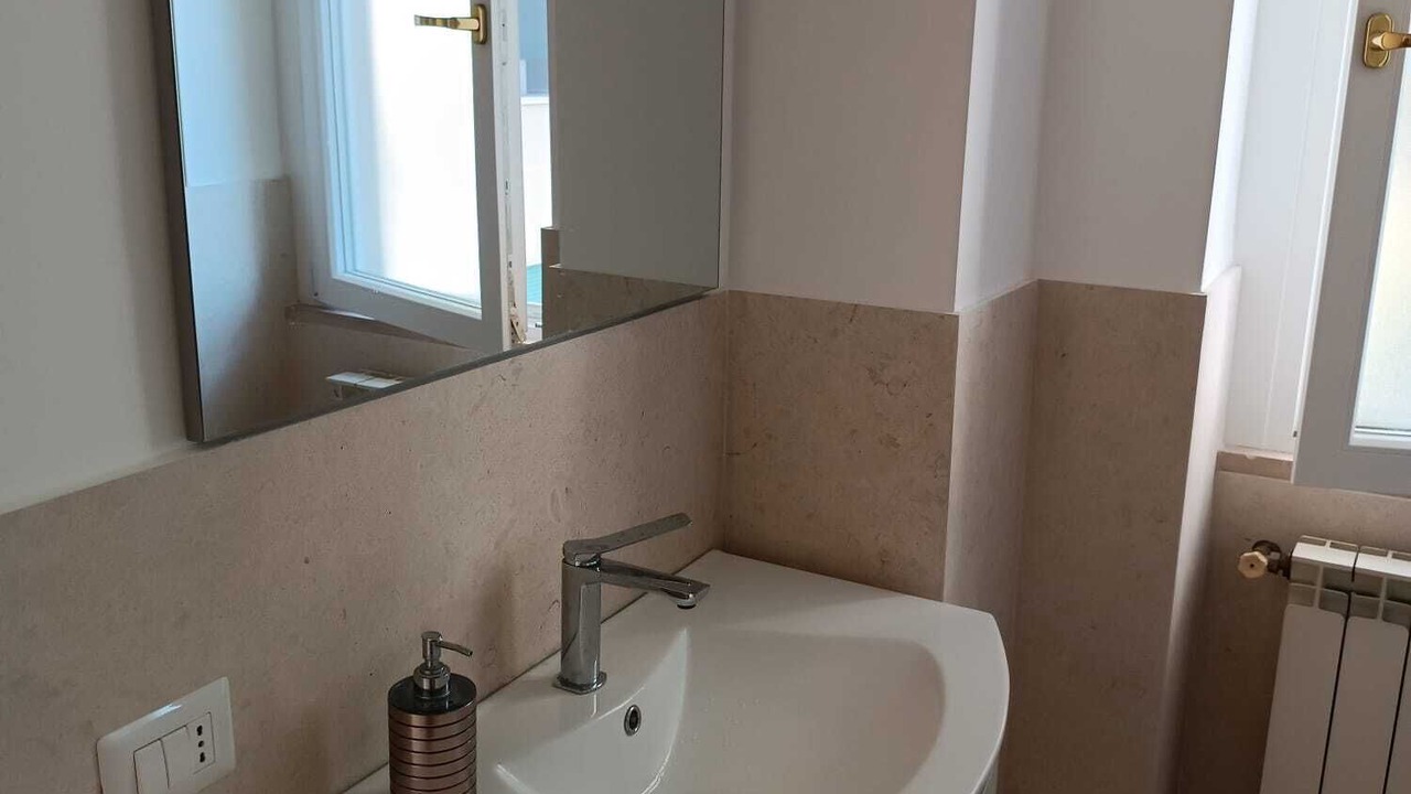 Photo of Bathroom in Chiaia