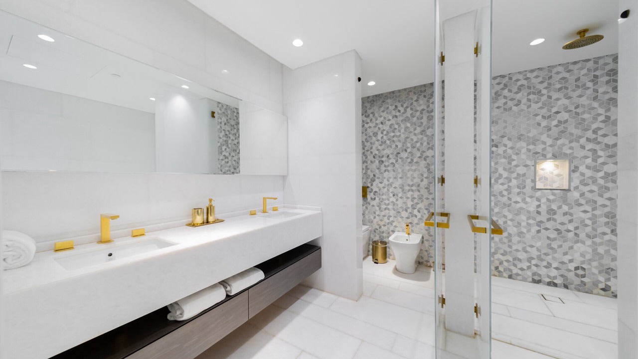Photo of Bathroom in Palm Jumeirah